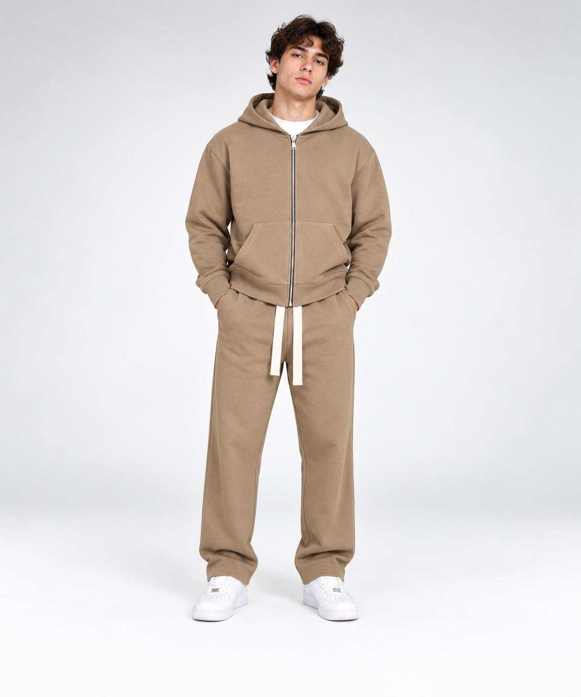 Tuta da uomo TRACKSUIT CLASSIC color talpa, in felpa tinta unita, con felpa con cappuccio, zip e pantaloni coordinati.