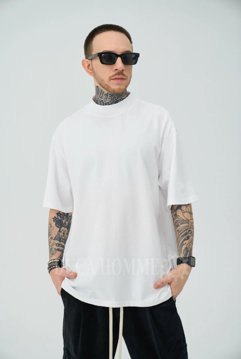 T-shirt collo alto strappato street wear