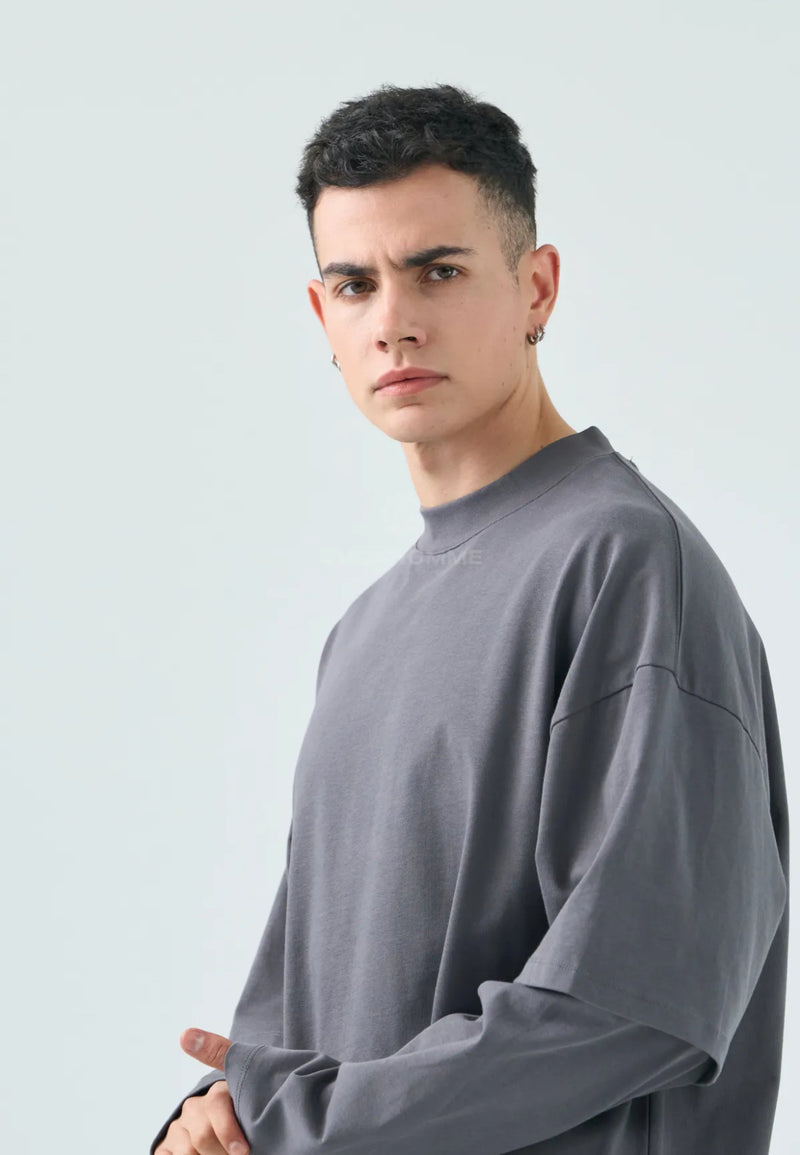 T-shirt manica lunga sovrapposta