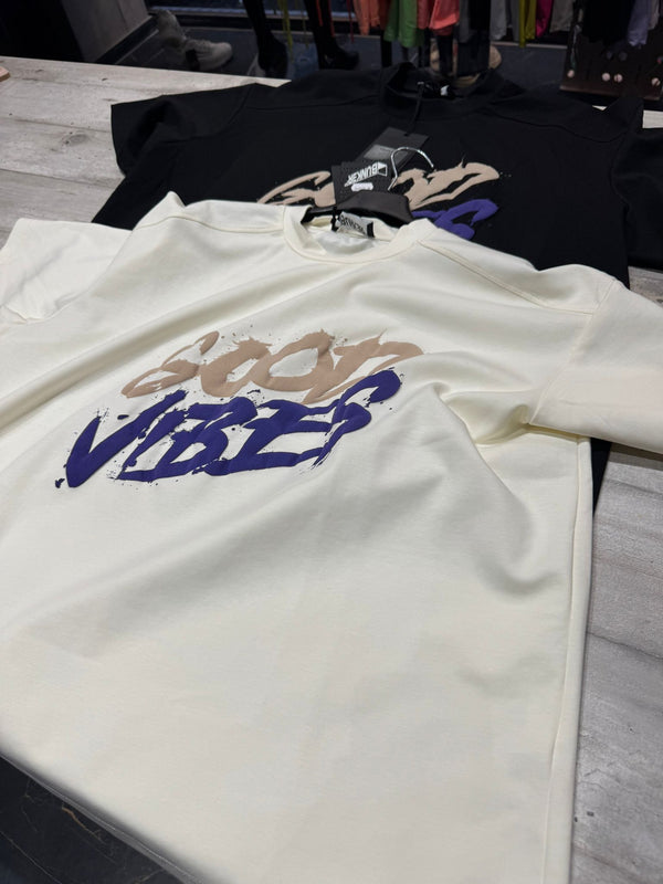 T-shirt stampa GOOD VIBES