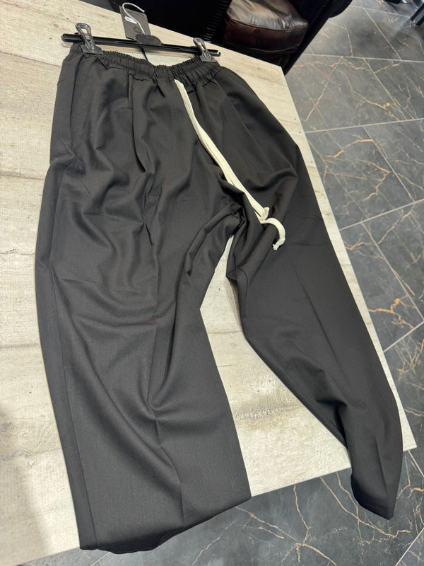 Pantalone nero