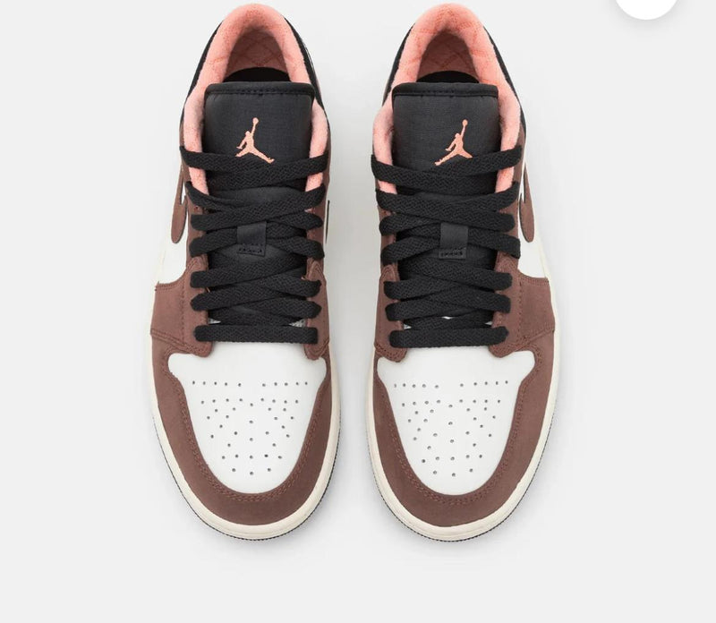 Jordan 1 LOW MOCHA