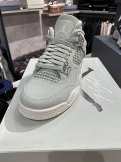 Jordan 4 RETRO WMNS